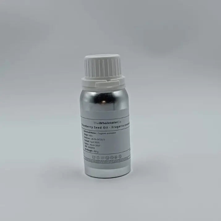 Strawberry_Seed_Oil_-_Fragaria_ananassa_thewholesalerco